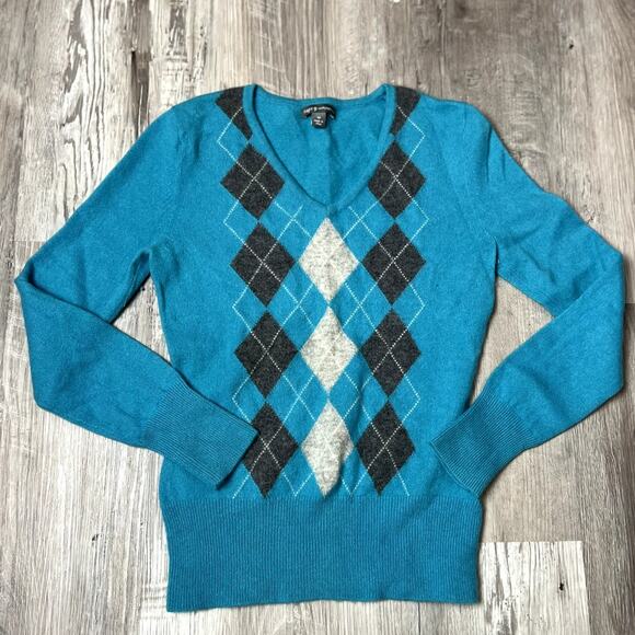 Apt 9 100% Cashmere Blue Argyle Sweater Women’s Medium Soft Luxe Knit - Picture 2 of 9